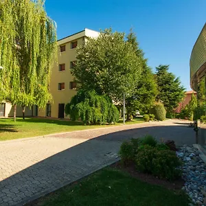 Castello Artemide Congressi Отель